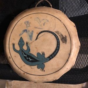 Small Drum w/ Salamander Art- 432 $20 or $15 w/offer